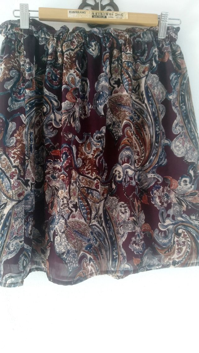 falda con cinturilla goma