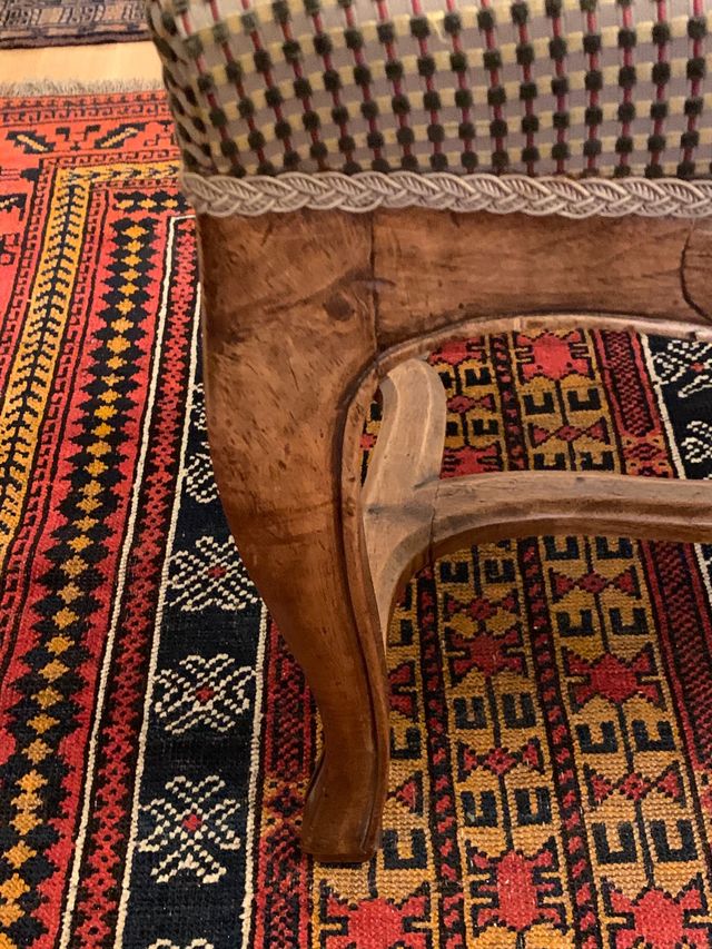 6 Sillas de comedor antiguas de segunda mano por 1.000 € en Madrid en