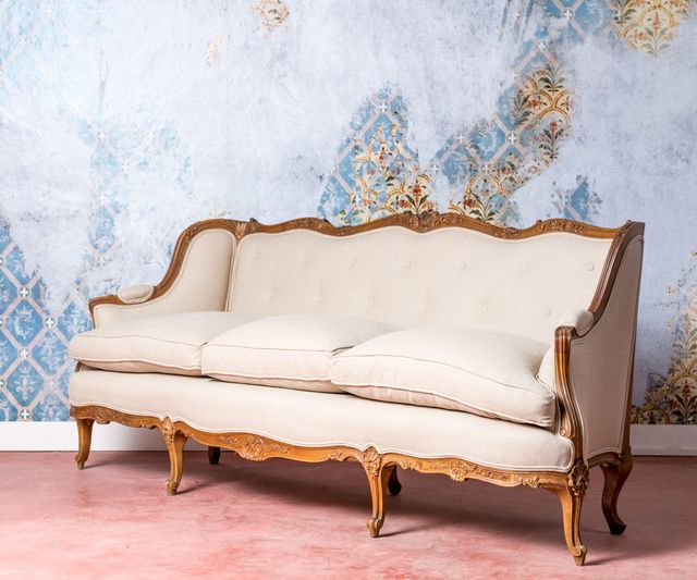 Sofá Antiguo Luis XV de segunda mano en Madrid en WALLAPOP