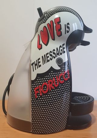 Cafetera DOLCE GUSTO EDG 201.FIORUCCI de segunda mano por 40 EUR en Vigo en  WALLAPOP