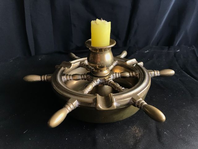 Candelabro multifuncional Timón Barco
