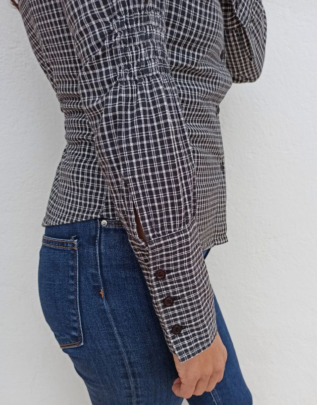 Camisa entallada de cuadros talla S