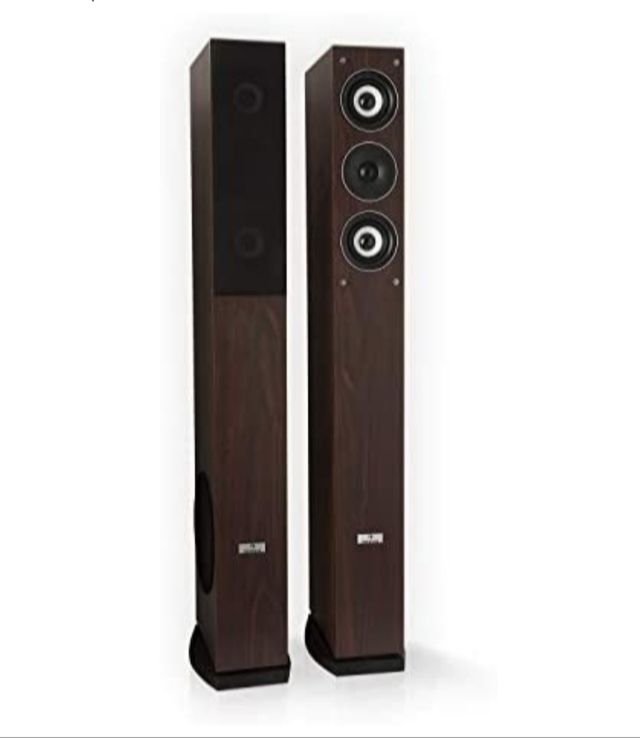 Altavoces de suelo hifi. de segunda mano por 65 € en Málaga en WALLAPOP