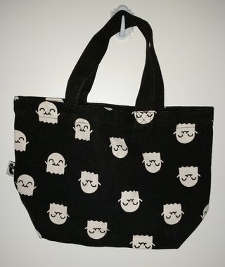 Bolso tote pequeño de Halloween de segunda mano por 6 EUR en Málaga en  WALLAPOP