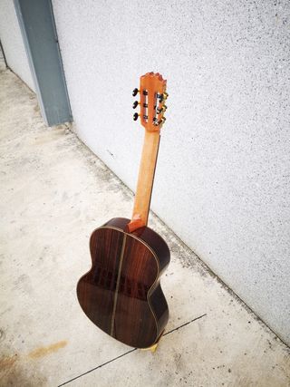 Guitarra flamenca de palosanto de Guitarras Caro de segunda mano por 320  EUR en Cornellà de Llobregat en WALLAPOP