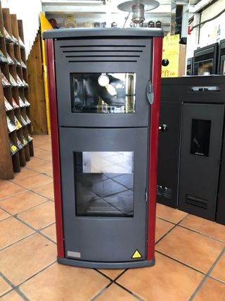Hidroestufa de pellets con horno 30kw Marca Teba Modelo TP.30: 3.628,00 €