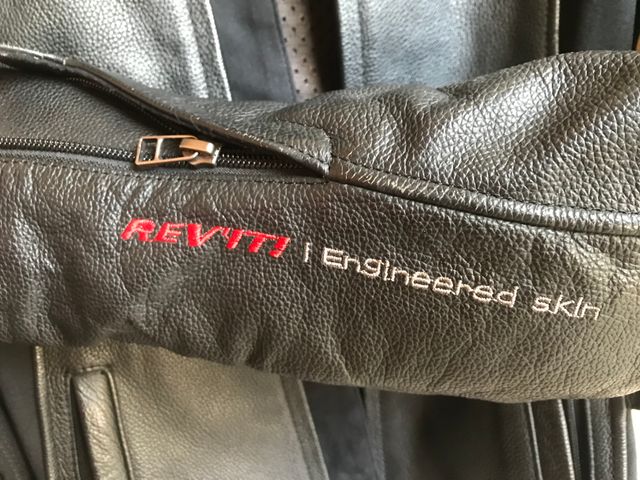 Chaqueta motera de cuero REV'IT mujer