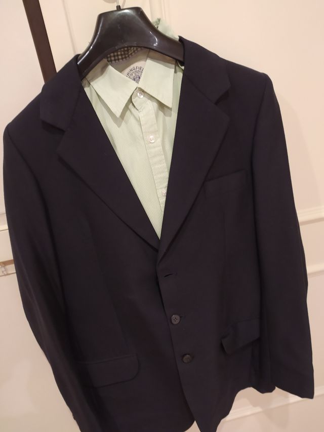 Traje de Caballero y Camisa