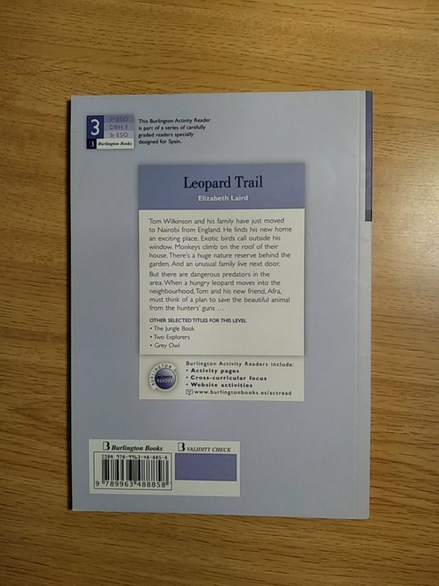 Leopard Trail. Elizabeth Laird. Burlington books