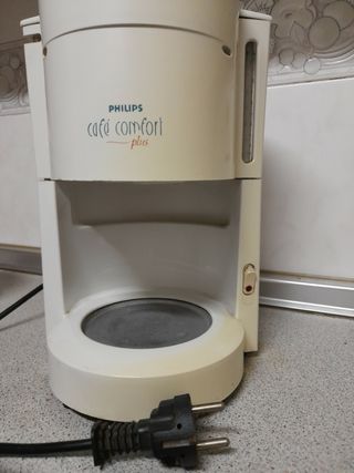 Cafetera philips antigua de segunda mano por 10 EUR en Madrid en WALLAPOP