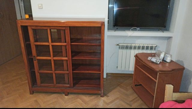 Mueble aparador de segunda mano por 150 € en Madrid en WALLAPOP