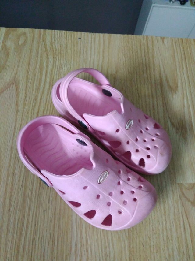 chanclas niña talla 25