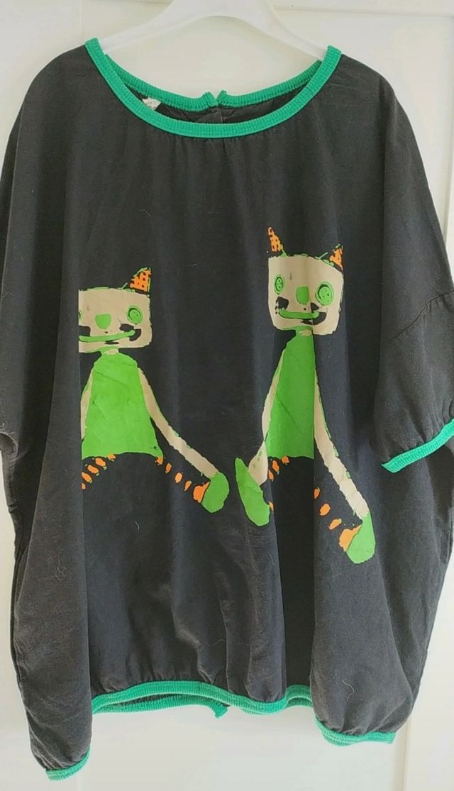 camisa. tamanho único para todos