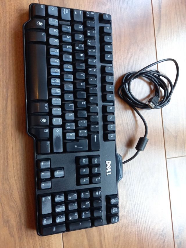 Tastiera USB di marca Dell