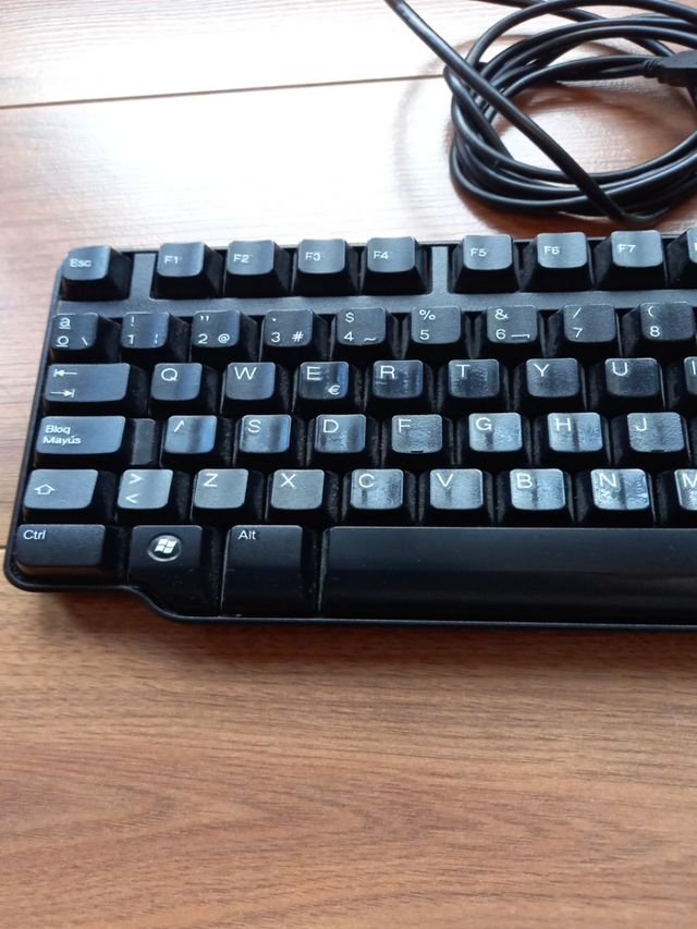 Tastiera USB di marca Dell