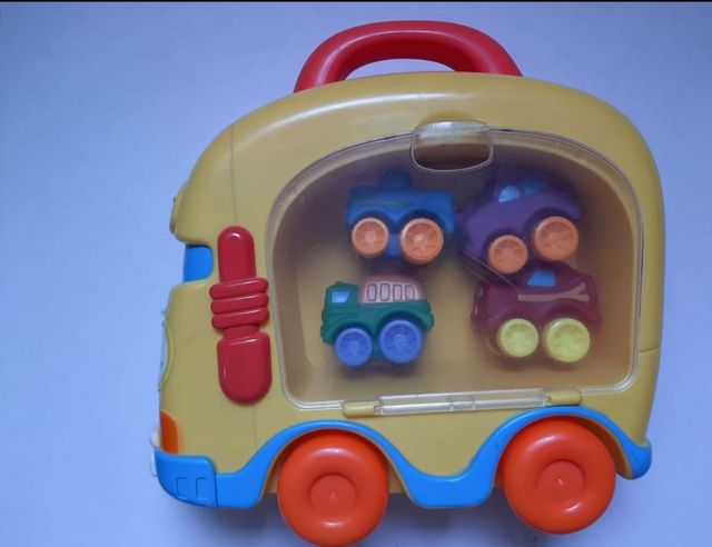 Maletin porta coches con rampa