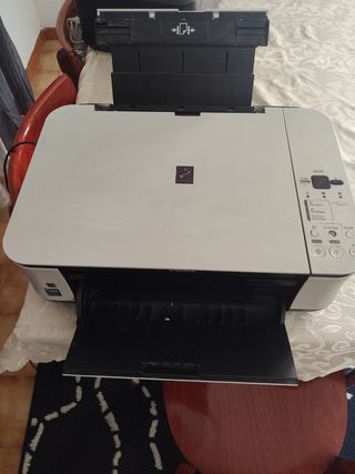 Impresora canon Pixma MP250 de segunda mano por 30 EUR en Figueres en  WALLAPOP