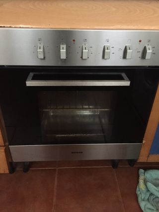 Horno eléctrico Nodor de segunda mano por 30 EUR en Tarragona en WALLAPOP