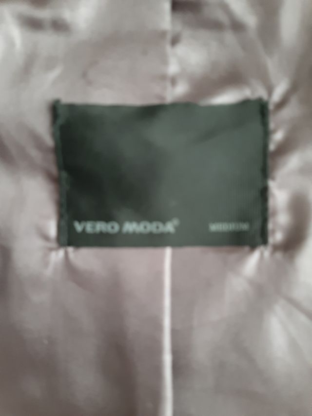Vero Moda cazadora.  talla M