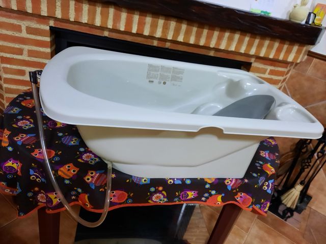 Bañera con cambiador Flip de Jané