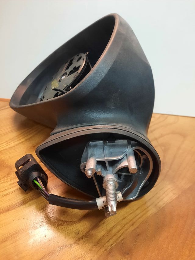 ESPEJO RETROVISOR SEAT LEÓN ELÉCTRICO