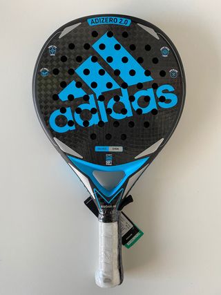 Pala Padel ADIDAS Adizero 2.0 de segunda mano por 1 EUR en Málaga en  WALLAPOP
