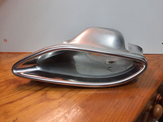 TAPA TRASERA ACERO TUBO ESCAPE A2464900327