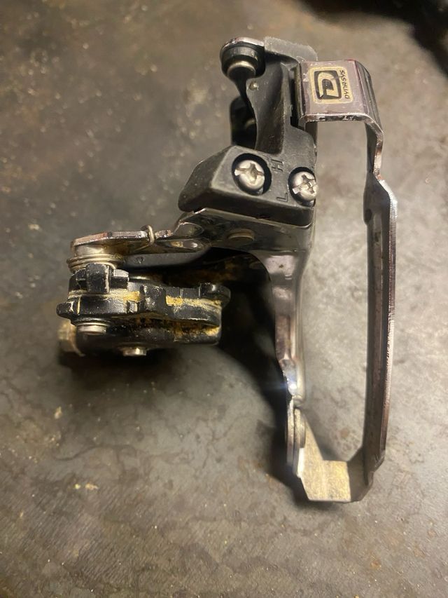 Desviador delantero y manetas canvio shimano xt