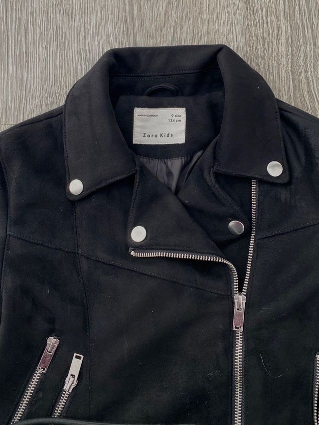Cazadora tipo ante Zara Kids. Talla 9
