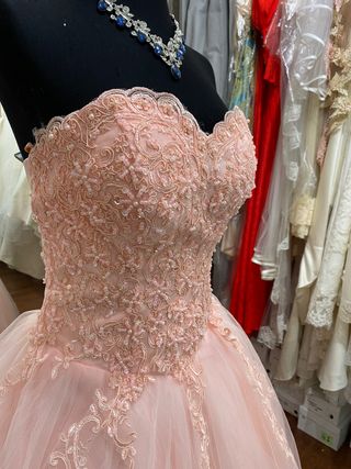 ALQUILER Vestido Quinceañera
