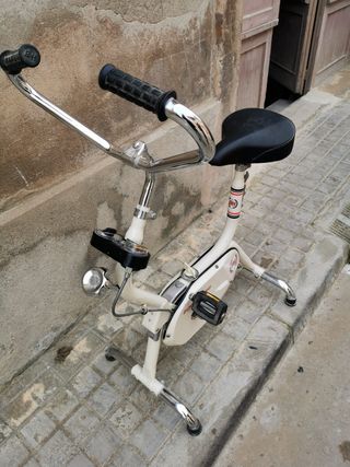 Bicicleta estática wallapop clearance