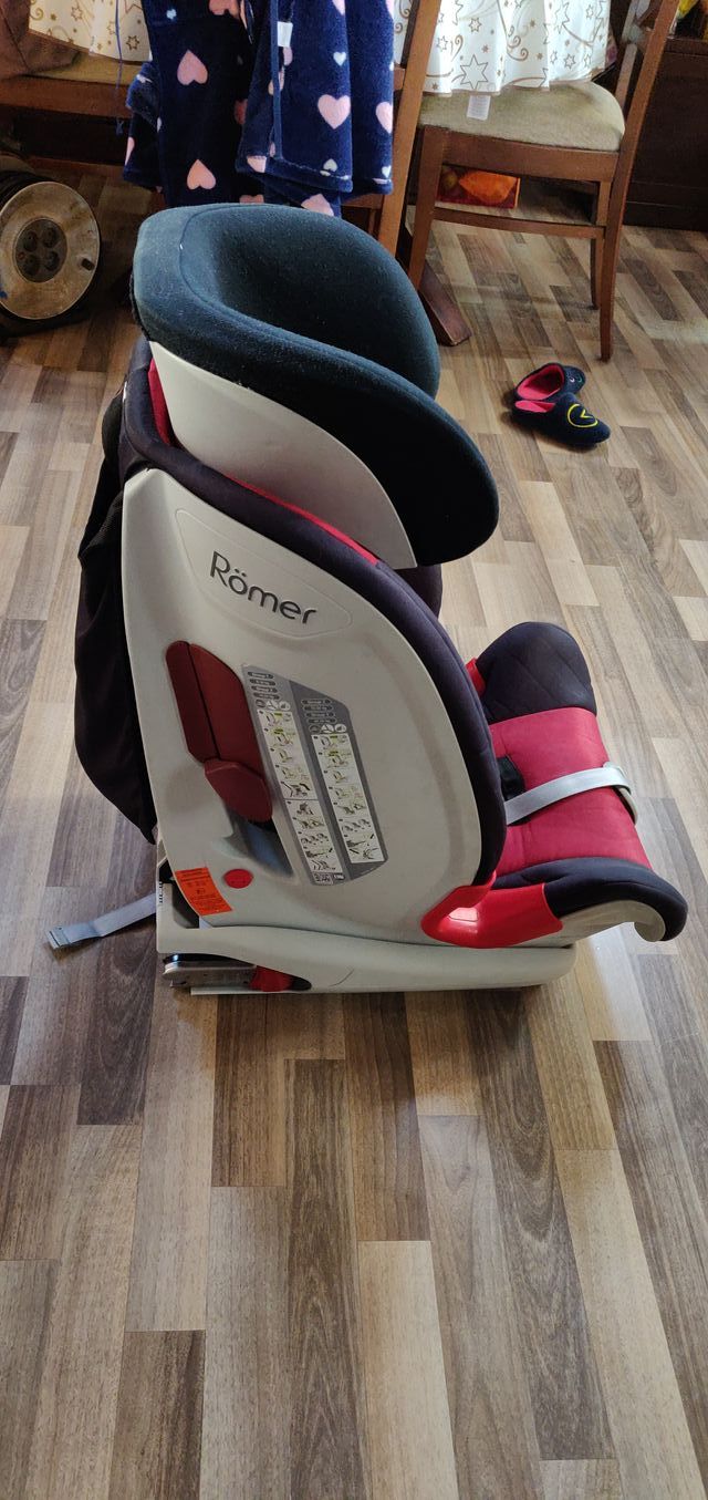 Silla Romer Advansafix 1/2/3 Roja