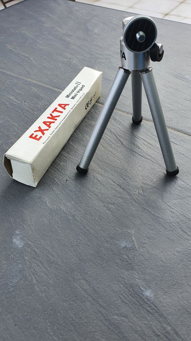 Trípode cámara fotos