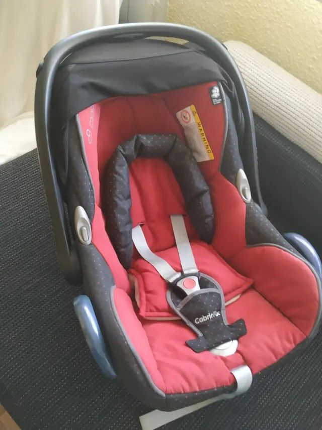 Maxi Cosi Rojo mod Cabriofix