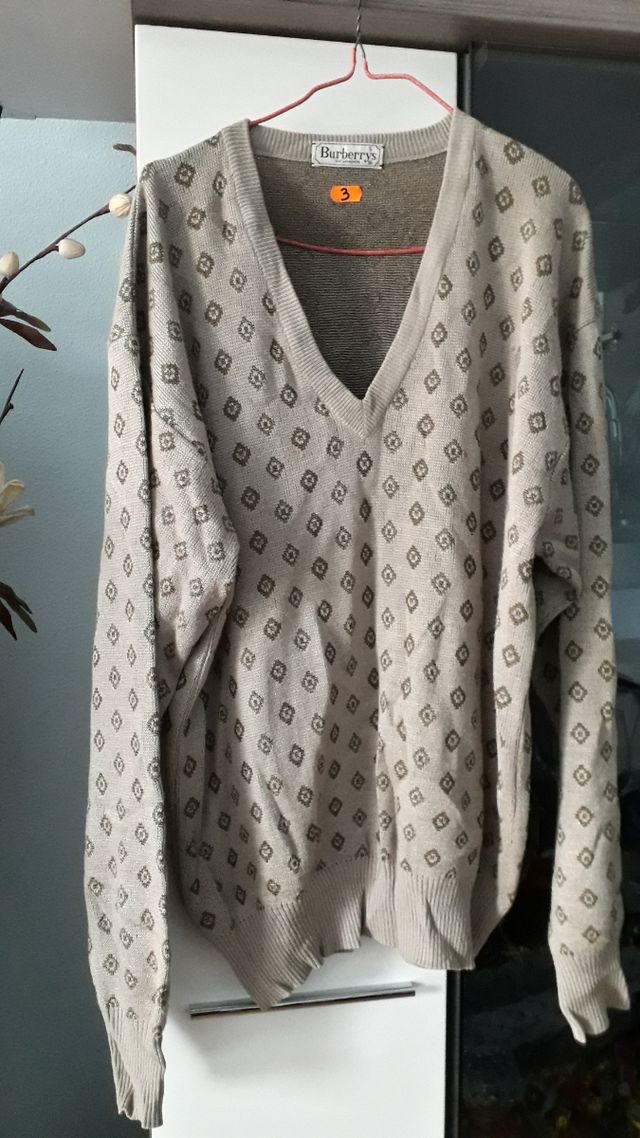 Sudadera y jersey...