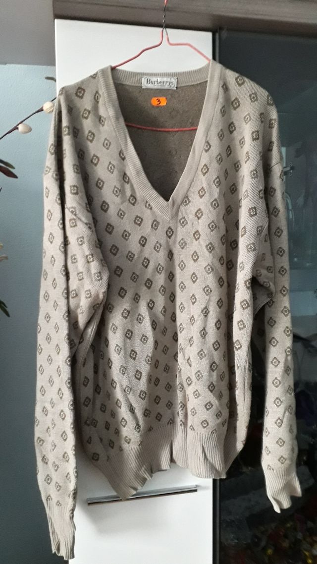 Sudadera y jersey...