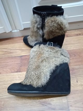Botines Ash pelo conejo de segunda mano por 20 EUR en Getafe en WALLAPOP
