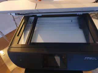 Impresora HP Officejet 5744 (impresora +scaner) de segunda mano por 85 EUR  en Madrid en WALLAPOP