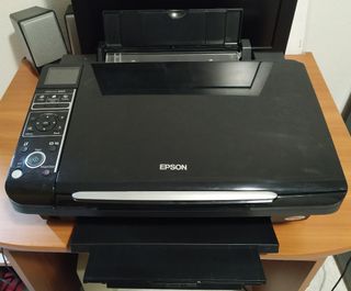 Impresora Epson Stylus SX405 de segunda mano por 24 EUR en Zújar en WALLAPOP