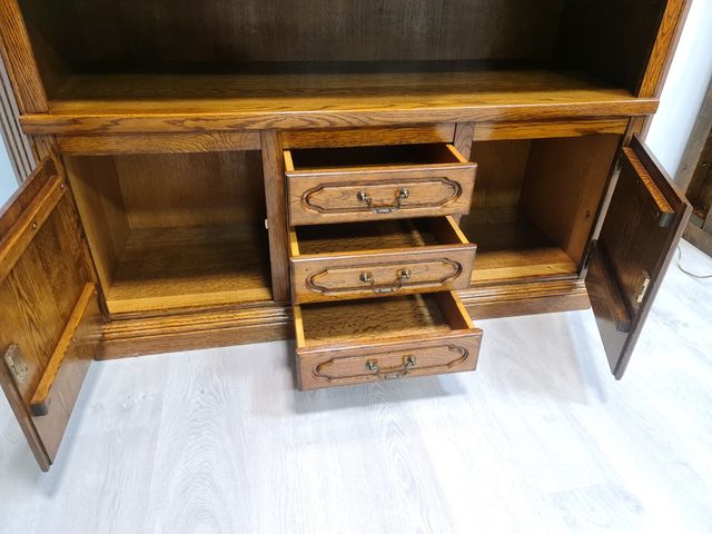 Alacena Rustica con Vitrina Y Luz de Roble