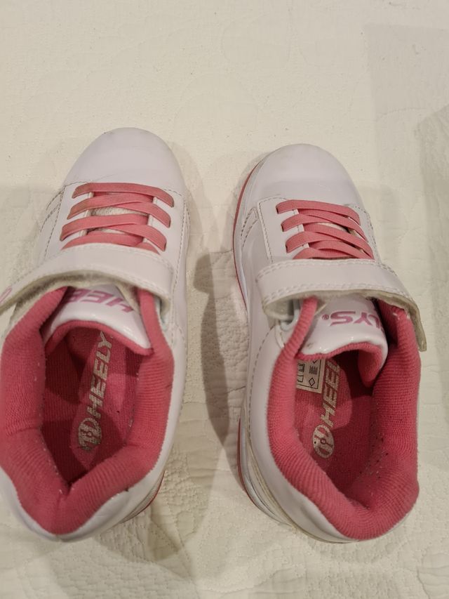 ZAPATILLAS CON RUEDAS HEELYS