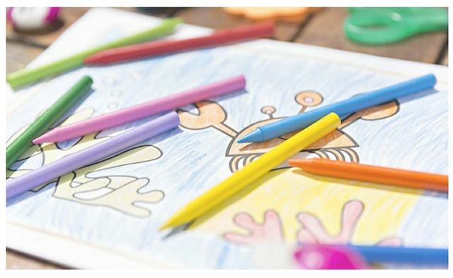 Caja 18 plastidecor precintada