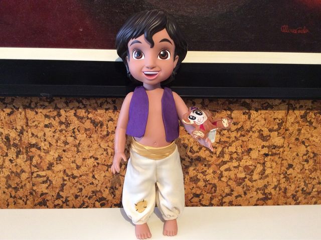 Boneca Disney Animators Aladdin