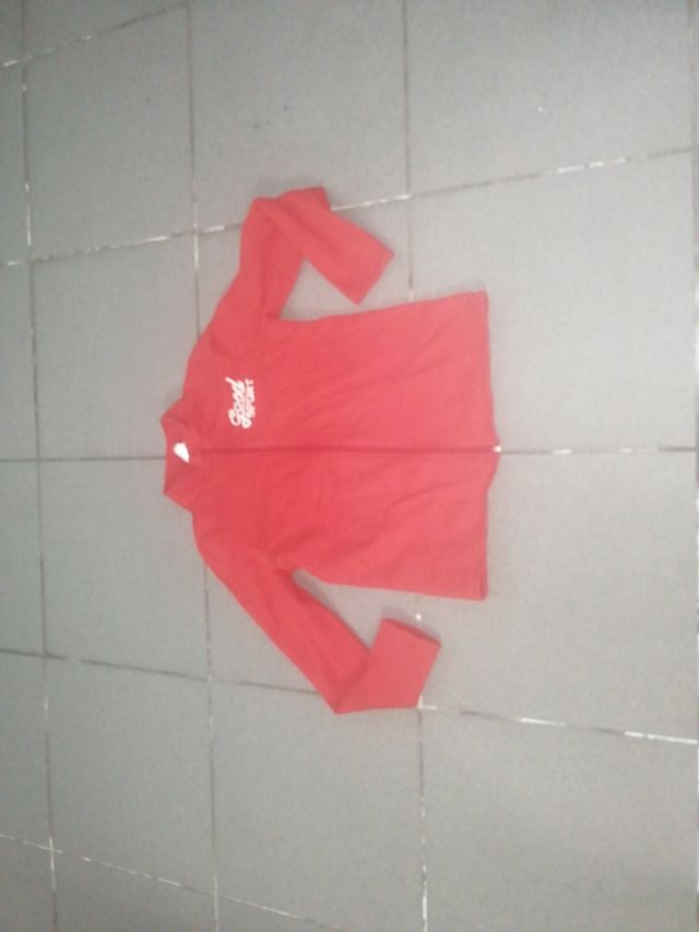 sudadera decathlon talla 14 años