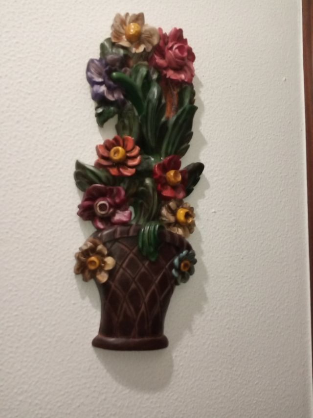 cesta guirnalda de resina