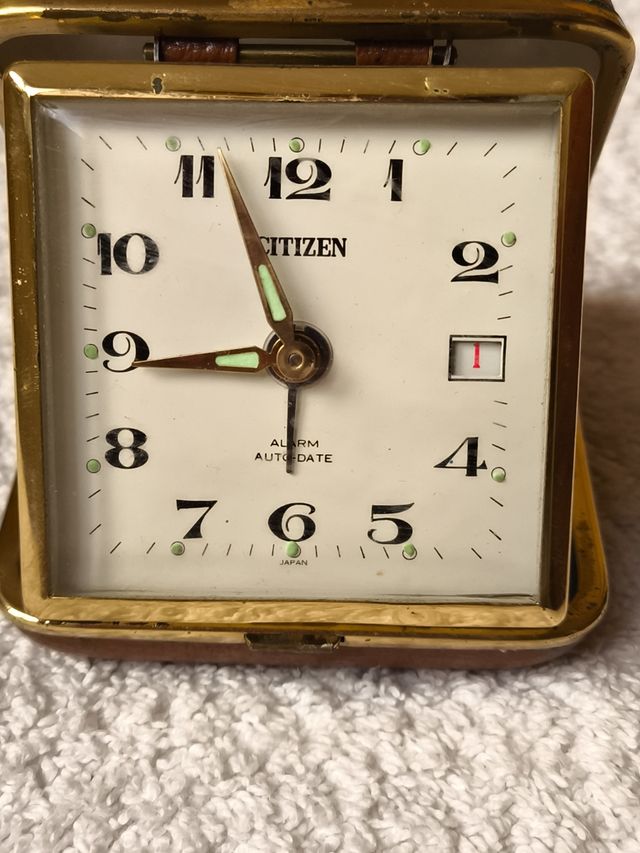 RELOJ DESPERTADOR "CITIZEN" DE PETACA RETRO AÑO 70