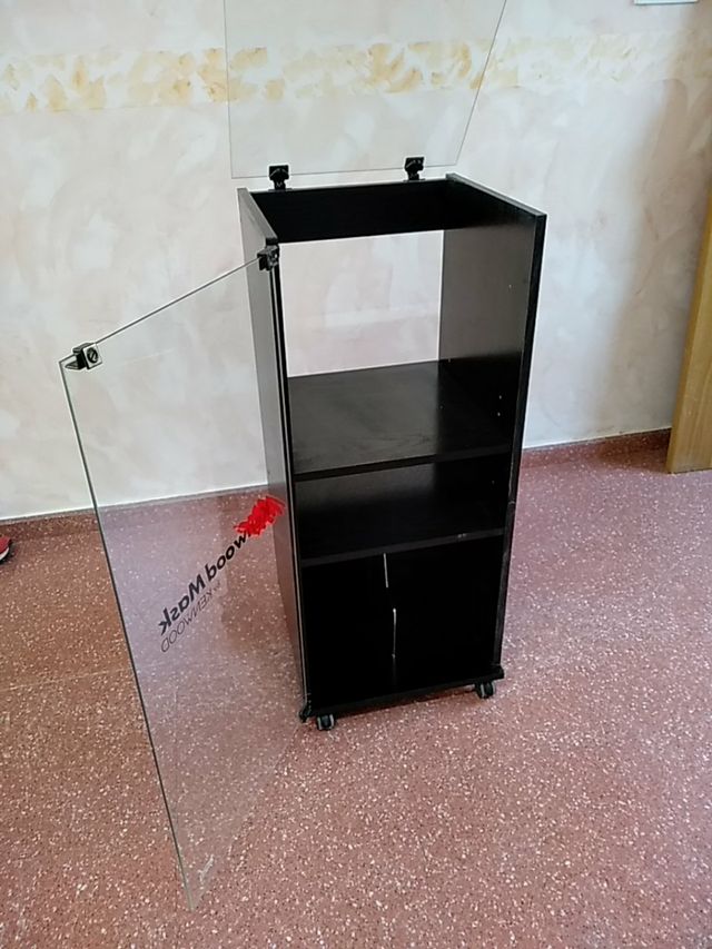 Mueble equipo de música de segunda mano por 15 € en Aspe en WALLAPOP Mueble equipo de música de segunda mano por 15 € en Aspe en WALLAPOP