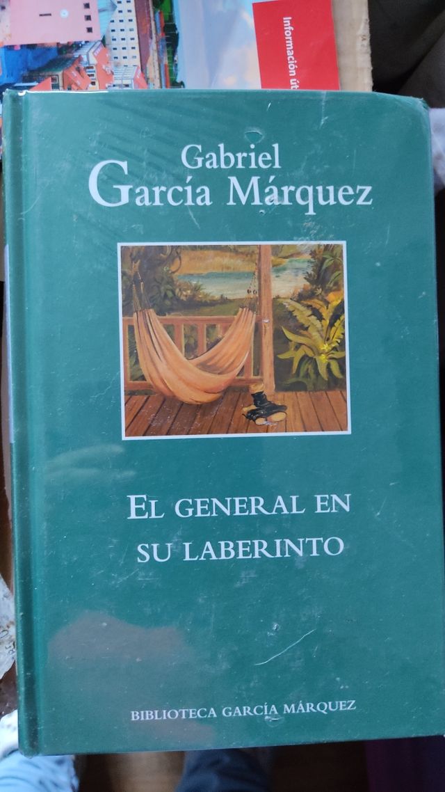 el general en su laberinto . García Márquez