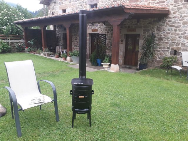 Estufa de leña para jardín y porches. de segunda mano por 125 € en