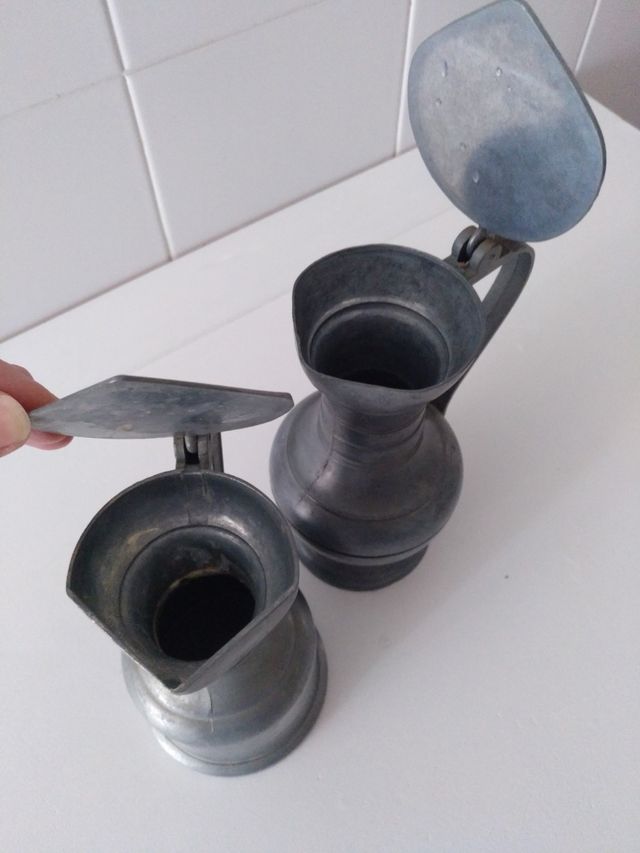Jarras de peltre